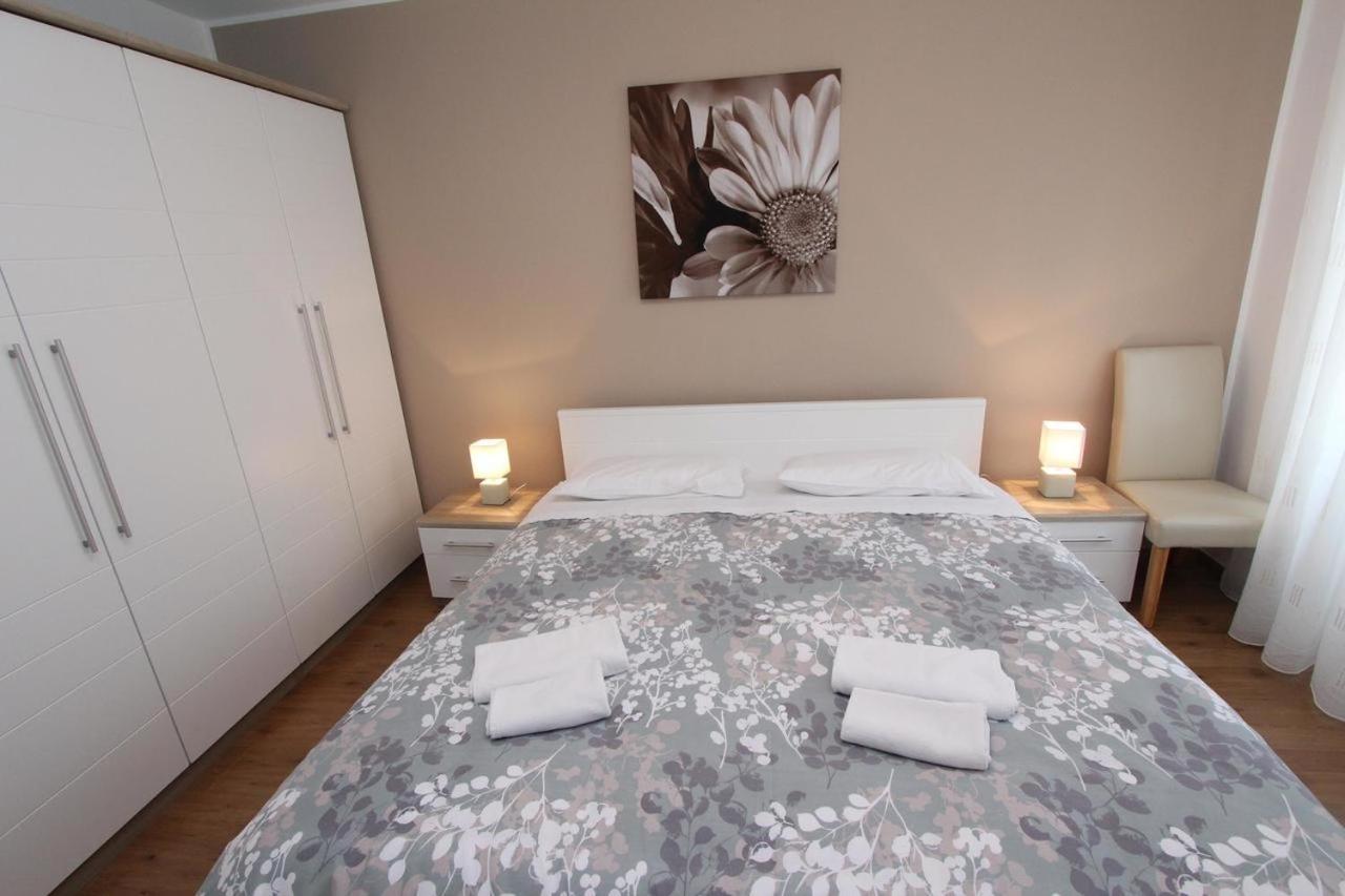 Ondina Apartment Rovinj Exterior photo